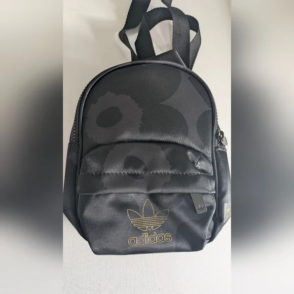 Adidas New Originals x Marimekko mini backpack in tonal black Gray floral print - Picture 3 of 10
